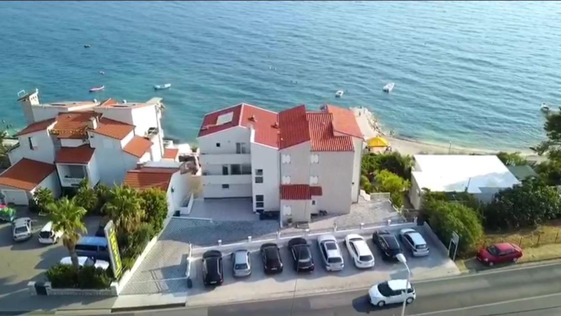 Sea Star Apartments Podstrana Eksteriør bilde